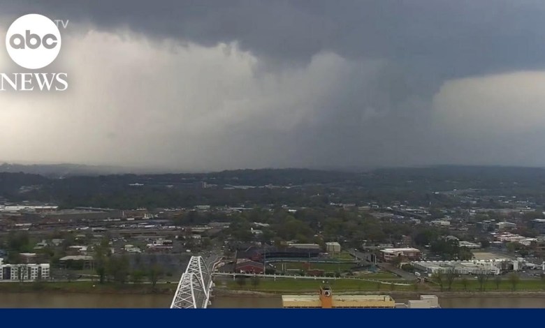 ‚Catastrophic‘ tornado strikes Little Rock | WNT ‚Catastrophic‘ tornado strikes Little Rock | WNT