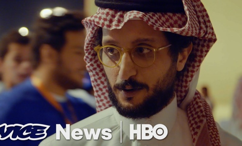 Bau des ersten Kinos Saudi-Arabiens (HBO) Bau des ersten Kinos Saudi-Arabiens (HBO)
