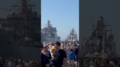 TEKNOFEST Mavi Vatan kapsamında sergilenen TCG Anadolu, ziyaretçiler tarafından büyük ilgi görüyor TEKNOFEST Mavi Vatan kapsamında sergilenen TCG Anadolu, ziyaretçiler tarafından büyük ilgi görüyor