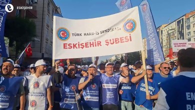 Harb-İş üyesi savunma sanayisi işçileri: Özel sektördeki ücreti istiyoruz Harb-İş üyesi savunma sanayisi işçileri: Özel sektördeki ücreti istiyoruz