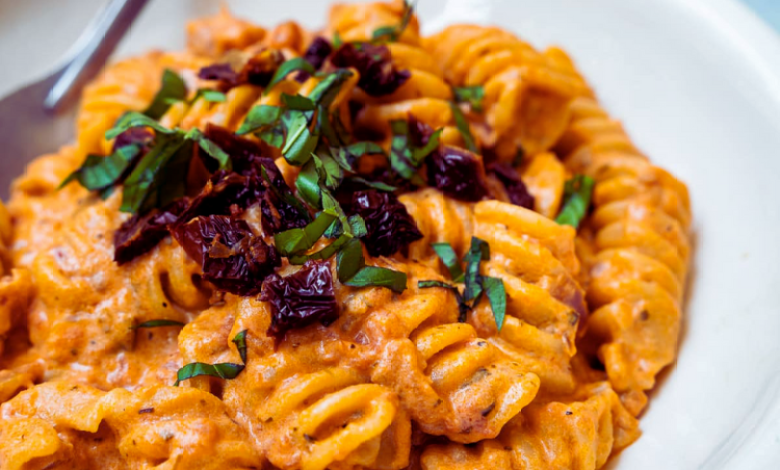 Vegan Creamy Spicy Fusilli Recipe for a Taste Sensation Vegan Creamy Spicy Fusilli Recipe for a Taste Sensation