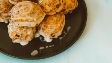 Delicious Cinnamon Roll French Toast Delicious Cinnamon Roll French Toast