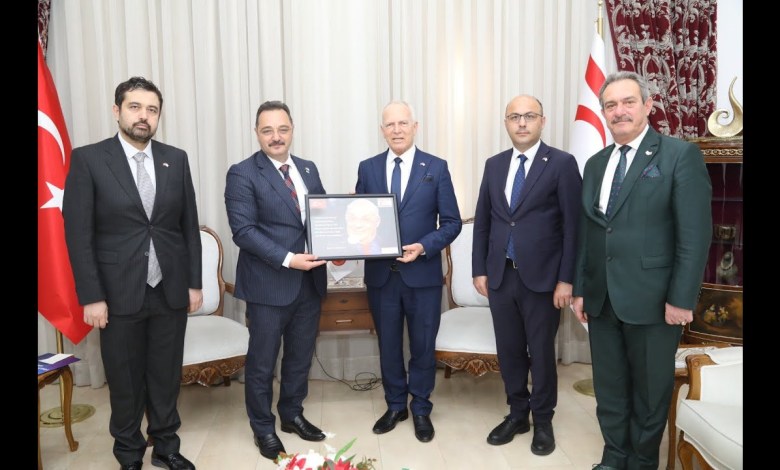 TÜRK İNTERNET MEDYA BİRLİĞİ (TİMBİR) HEYETİNİN KKTC RESMİ TEMASLARI KIBRIS MEDYASINDA YER ALDI TÜRK İNTERNET MEDYA BİRLİĞİ (TİMBİR) HEYETİNİN KKTC RESMİ TEMASLARI KIBRIS MEDYASINDA YER ALDI