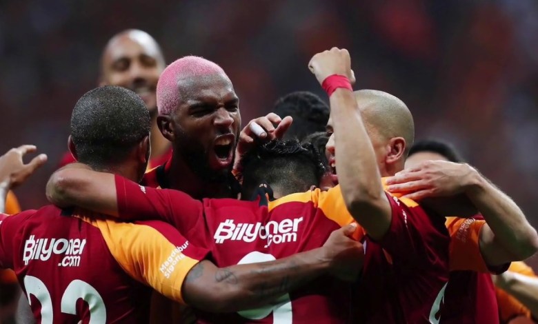 The 4th week of Spor Toto Super League is closing with a leadership struggle. The 4th week of Spor Toto Super League is closing with a leadership struggle.