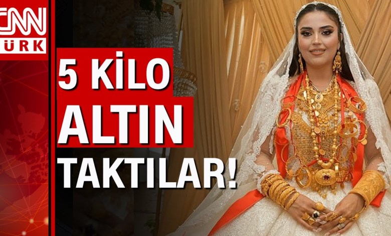 The bride, who was wearing 5 kilos of gold, could not stand! The bride, who was wearing 5 kilos of gold, could not stand!