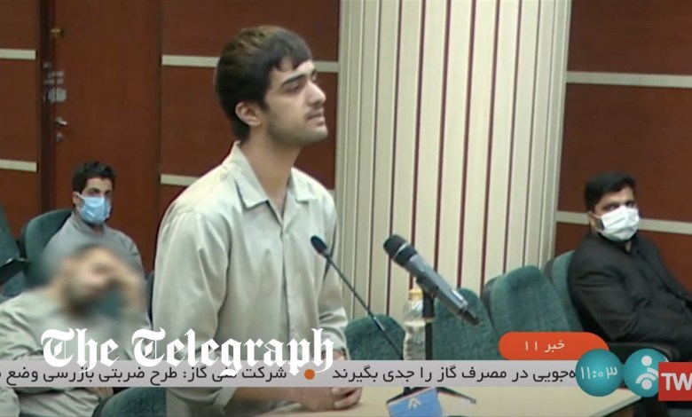 Iranian men sentenced to death after just 15 minutes to defend themselves Iranian men sentenced to death after just 15 minutes to defend themselves