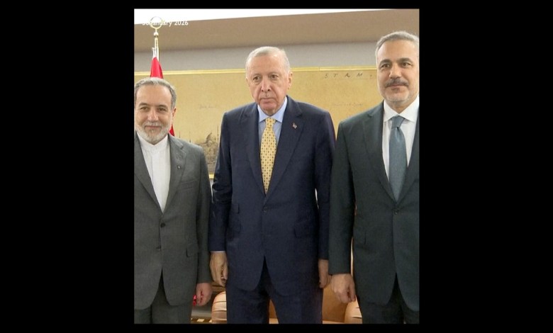 Turkey’s Erdogan, offering mediation between US and Iran, meets Iranian Iranian Foreign Minister Turkey’s Erdogan, offering mediation between US and Iran, meets Iranian Iranian Foreign Minister