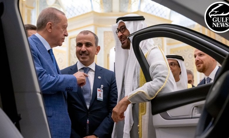 President Erdogan gifts UAE President Turkish-made electric car President Erdogan gifts UAE President Turkish-made electric car