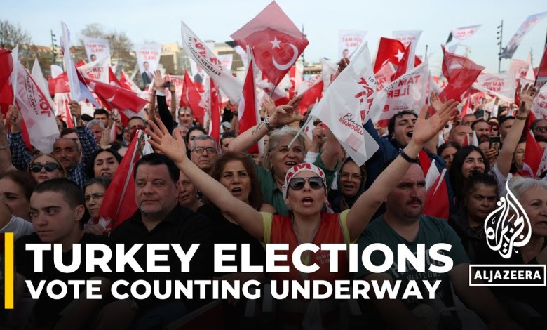 Turkey local elections: Vote is a major test of Erdogan’s popularity Turkey local elections: Vote is a major test of Erdogan’s popularity