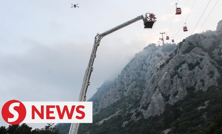 One killed, seven injured in tragic cable car crash in southern Turkiye One killed, seven injured in tragic cable car crash in southern Turkiye