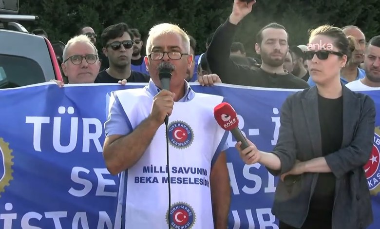 TÜRK-İŞ made a statement with defense industry workers in Pendik TÜRK-İŞ made a statement with defense industry workers in Pendik