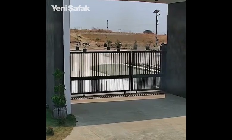 The breaking moment of the fault line in Myanmar earthquake is on the camera … The breaking moment of the fault line in Myanmar earthquake is on the camera …