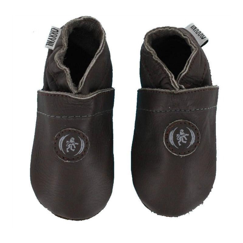 Oxxy babyslofjes uni met logo bruin Maat