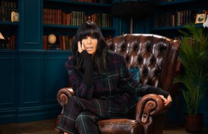 क्लाउडिया विंकलमैन ट्रैटर्स ट्विस्ट से हैरान हैं।