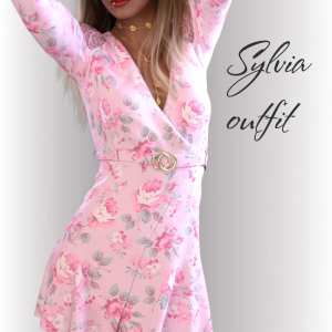 dForce Sylvia Outfit for Genesis 8 Female(s) dForce Sylvia Outfit for Genesis 8 Female(s)