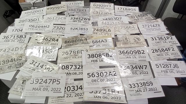 Dallas police seize 42 fake paper license plates in a 2022 crackdown, targeting fraud that fuels crime and evades registration. Dallas police seize 42 fake paper license plates in a 2022 crackdown, targeting fraud that fuels crime and evades registration.