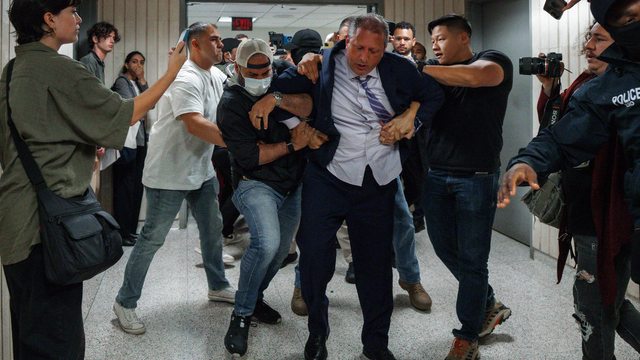 New York City mayoral candidate Brad Lander arrested at immigration court. New York City mayoral candidate Brad Lander arrested at immigration court.