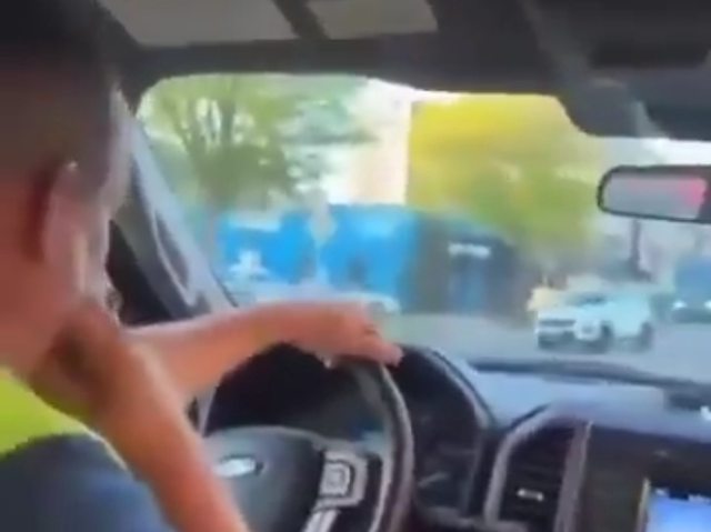 Minnesota officers taunted by teenage var thieves. Minnesota officers taunted by teenage var thieves.