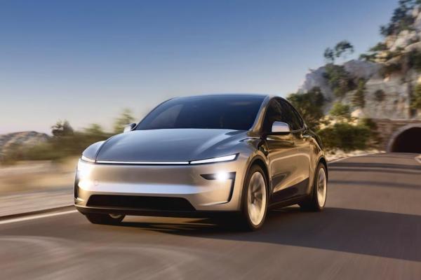 Teslaxi robotaxi debut reported limited to 10 cars in specific areas Teslaxi robotaxi debut reported limited to 10 cars in specific areas