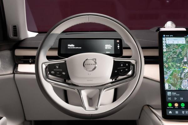 Volvo introduces the first multi-adaptive seatbelt technology to ex60 eV Volvo introduces the first multi-adaptive seatbelt technology to ex60 eV