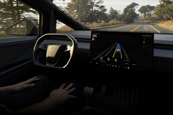 Inagotax of Inaugural Robitaxi in Teslaxi has a person ‘safe monitor Inagotax of Inaugural Robitaxi in Teslaxi has a person ‘safe monitor