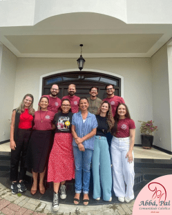 Comunidade Abbá Pai ministra formação para a Comunidade Dominus Comunidade Abbá Pai ministra formação para a Comunidade Dominus