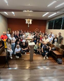 Retiro das Novas Comunidades em SC fortalece missão, unidade e ardor evangelizador Retiro das Novas Comunidades em SC fortalece missão, unidade e ardor evangelizador