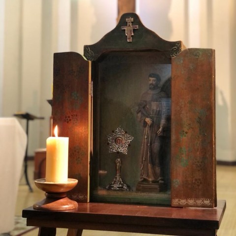 Relíquia de São Francisco de Assis peregrina na Arquidiocese de Florianópolis Relíquia de São Francisco de Assis peregrina na Arquidiocese de Florianópolis