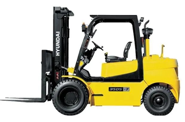ZGBE-00053 Empilhadeira Hyundai 35D-7E
