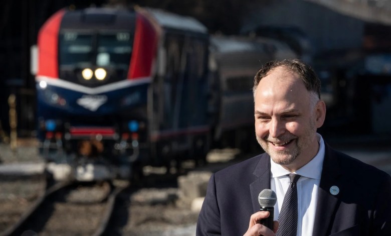 Amtrak CEO landed on the way when Trump and Musk threatened to privatize the company Amtrak CEO landed on the way when Trump and Musk threatened to privatize the company
