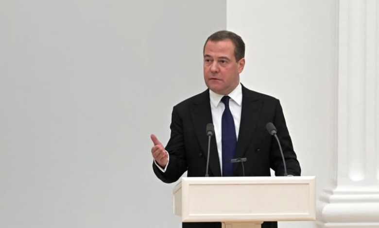 Former Russian President Medvedev compares Germany's Melz with Goebbels Former Russian President Medvedev compares Germany's Melz with Goebbels