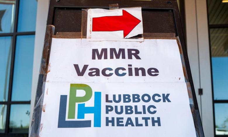 What causes breakthrough measles infection? What causes breakthrough measles infection?