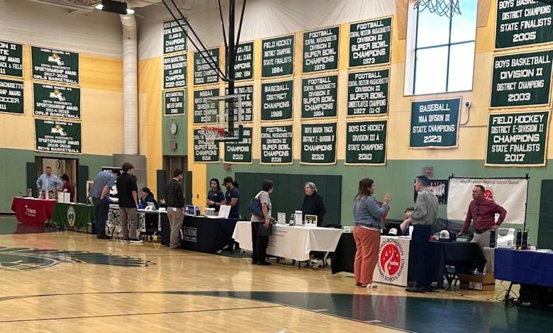 Massachusetts school district holds work fair Massachusetts school district holds work fair