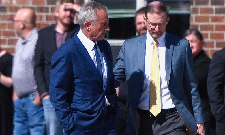 Video shows doctors and measles treating children. RFK JR then called him an “Extraordinary” therapist Video shows doctors and measles treating children. RFK JR then called him an “Extraordinary” therapist