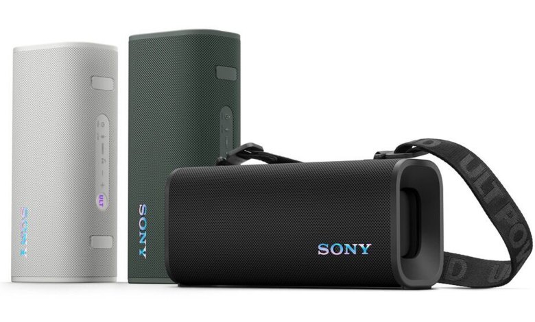 Sony adds three speakers to its final lineup, including the bass boost button Sony adds three speakers to its final lineup, including the bass boost button