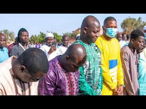 Ramadan 2025 : Le capitaine Ibrahim Traoré a prié à Ouaga 2000 Ramadan 2025 : Le capitaine Ibrahim Traoré a prié à Ouaga 2000