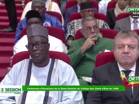 Collège Bamako 2025 | Intégralité du Discours du Capitaine Ibrahim TRAORE, Président du Faso. Collège Bamako 2025 | Intégralité du Discours du Capitaine Ibrahim TRAORE, Président du Faso.
