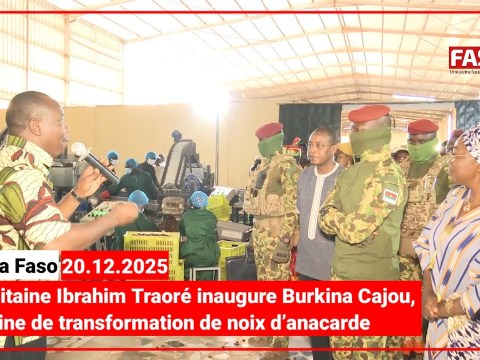 Le Capitaine Ibrahim Traoré inaugure une usine de transformation de noix d’anacarde Le Capitaine Ibrahim Traoré inaugure une usine de transformation de noix d’anacarde