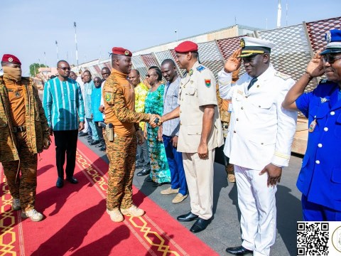 Burkina Faso : Le Capitaine Ibrahim Traoré de retour à Ouagadougou Burkina Faso : Le Capitaine Ibrahim Traoré de retour à Ouagadougou