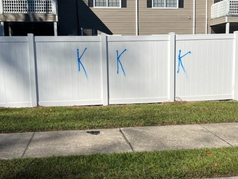 Black community leaders respond to “KKK” being spray painted on fence in Gainesville neighborhood Black community leaders respond to “KKK” being spray painted on fence in Gainesville neighborhood