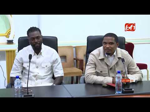 Burkina Faso : Le Président Ibrahim Traoré reçoit des anciennes gloires du football africain Burkina Faso : Le Président Ibrahim Traoré reçoit des anciennes gloires du football africain