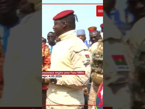 Le Capitaine Ibrahim Traoré remet 776 nouveaux engins pour 4 régions Le Capitaine Ibrahim Traoré remet 776 nouveaux engins pour 4 régions