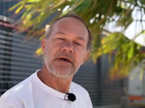 White South Africans turn down Trump’s offer | REUTERS White South Africans turn down Trump’s offer | REUTERS