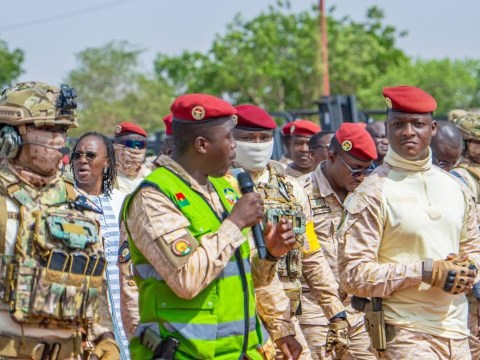 Burkina Faso: 776 engins pour 4 nouvelles brigades | Cap.Ibrahim Traoré Burkina Faso: 776 engins pour 4 nouvelles brigades | Cap.Ibrahim Traoré