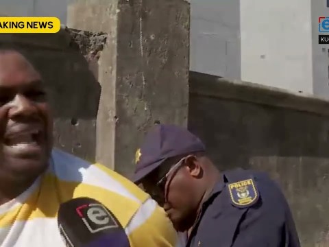 KuGompo anti-Nigerian ‘King’ march turns violent KuGompo anti-Nigerian ‘King’ march turns violent