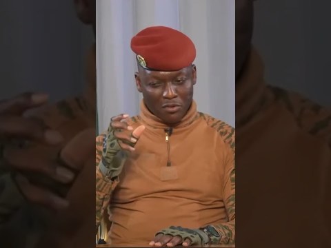 “Nous sommes des Burkinabè, personne ne viendra se battre pour nous ” Le Président Ibrahim Traoré “Nous sommes des Burkinabè, personne ne viendra se battre pour nous ” Le Président Ibrahim Traoré