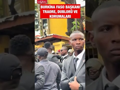 Burkina Faso lideri İbrahim Traore, dublörü ve korumaları kameralara böyle yansıdı #shorts #keşfet Burkina Faso lideri İbrahim Traore, dublörü ve korumaları kameralara böyle yansıdı #shorts #keşfet