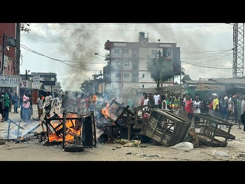 Anger erupts into protests in Cameroon after Paul Biya re-election – Africanews Anger erupts into protests in Cameroon after Paul Biya re-election – Africanews
