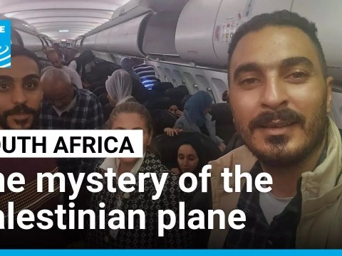 Mysterious plane carrying Gaza refugees lands in South Africa • FRANCE 24 English Mysterious plane carrying Gaza refugees lands in South Africa • FRANCE 24 English
