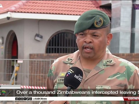 Over a thousand Zimbabweans intercepted leaving SA Over a thousand Zimbabweans intercepted leaving SA